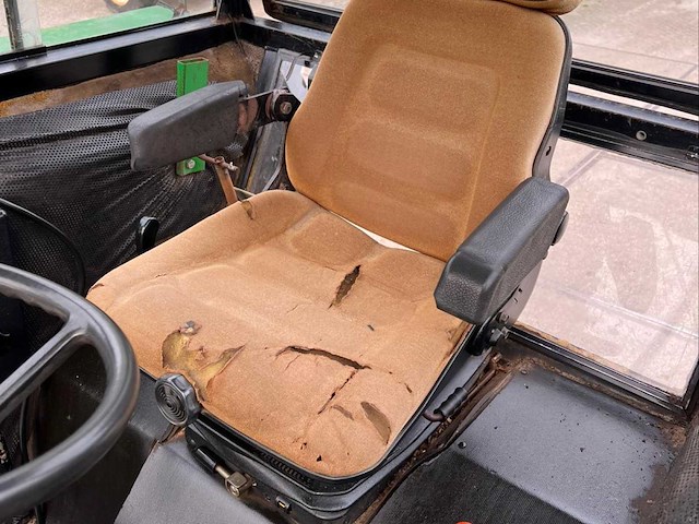 1976 john deere 2130 tweewielaangedreven landbouwtractor - afbeelding 6 van  22