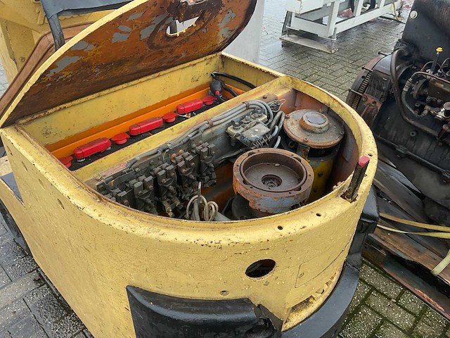 1976 steel muli elektrische vorkheftruck - afbeelding 9 van  10