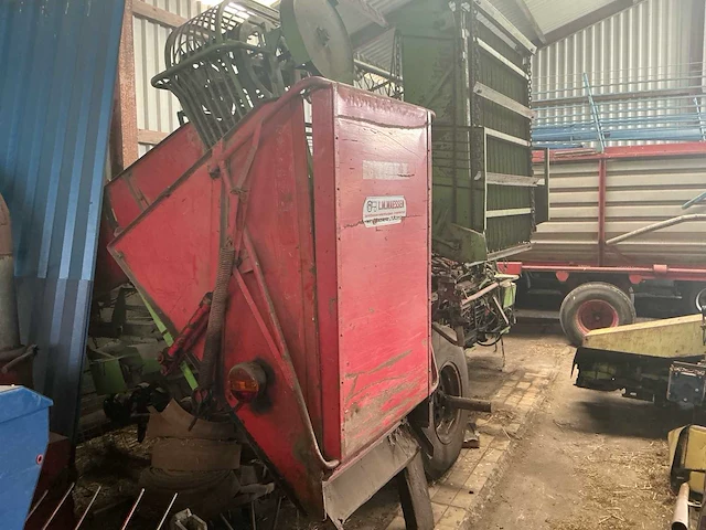 1976 stoll v50 bietenvolrooier – bladopvang – weeginstallatie - afbeelding 18 van  22