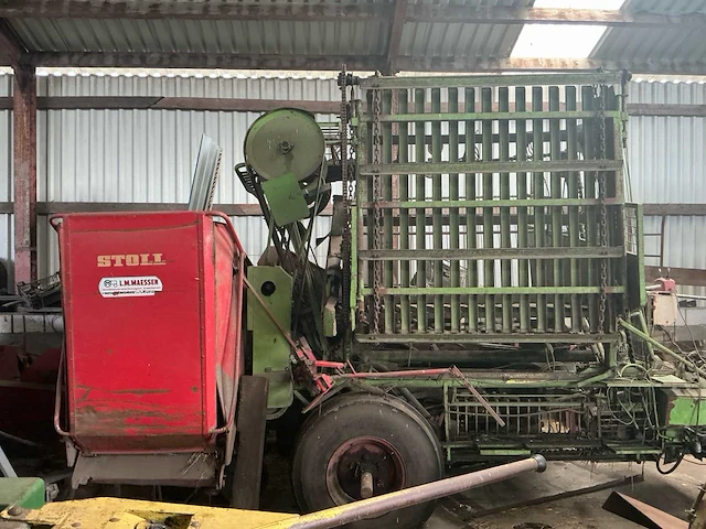 1976 stoll v50 bietenvolrooier – bladopvang – weeginstallatie - afbeelding 17 van  22