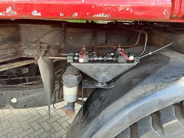 1976 unimog 425.141 u1500 vierwielaangedreven landbouwtractor - afbeelding 8 van  53