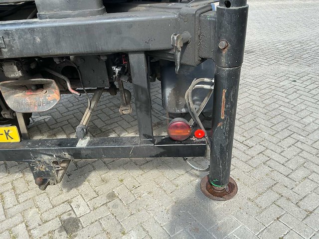 1976 unimog 425.141 u1500 vierwielaangedreven landbouwtractor - afbeelding 22 van  53