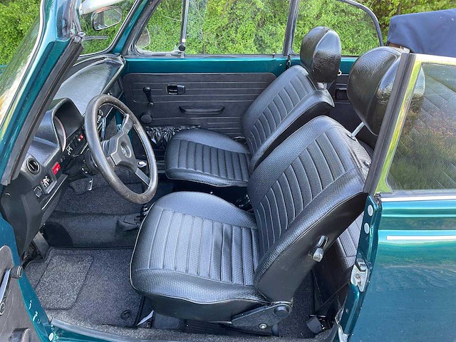 1976 volkswagen kever cabriolet 1303 ls oldtimer - afbeelding 23 van  27