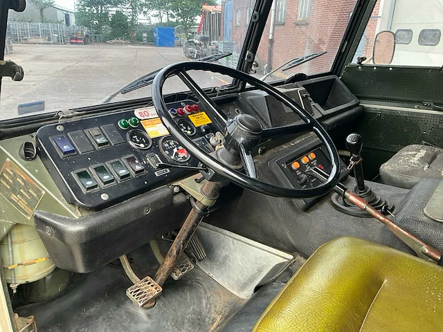 1976 volvo tgb 11 c 303 4x4 legervoertuig - afbeelding 6 van  26