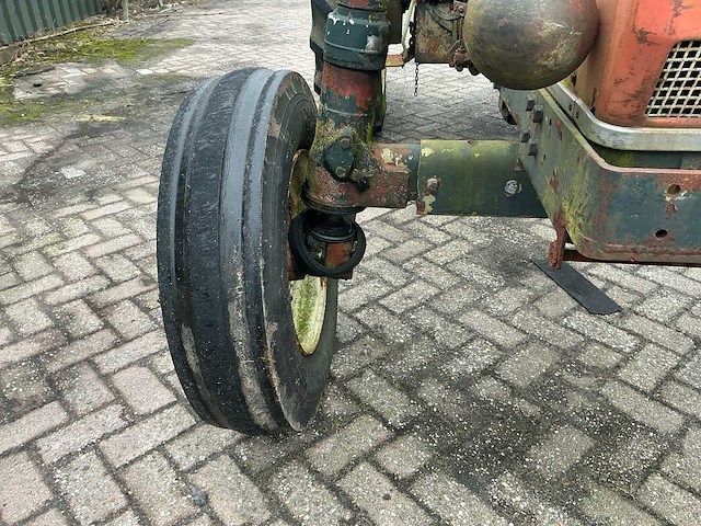 1976 zetor 5711 oldtimer tractor - afbeelding 13 van  24