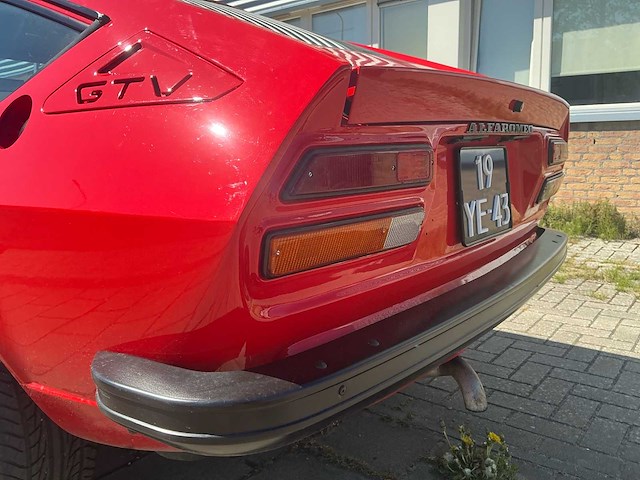 1977 alfa romeo alfetta 2000 gtv 2.0 berlina personenauto - afbeelding 1 van  32