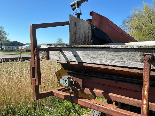 1977 breston stortbak - afbeelding 6 van  24