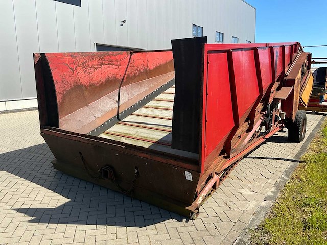 1977 breston stortbak - afbeelding 1 van  24