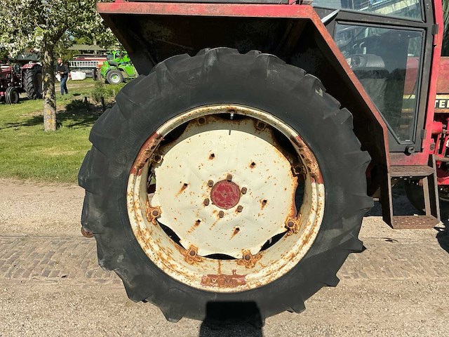 1977 case international 633 tweewielaangedreven landbouwtractor - afbeelding 6 van  23