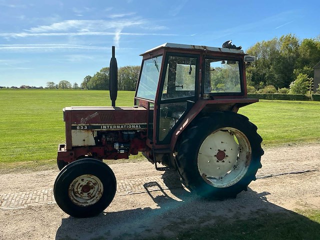 1977 case international 633 tweewielaangedreven landbouwtractor - afbeelding 12 van  23
