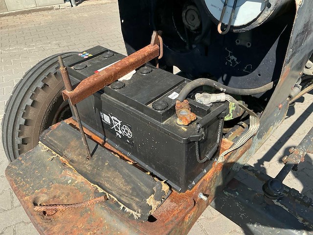 1977 deutz d7206 oldtimer tractor - afbeelding 8 van  20