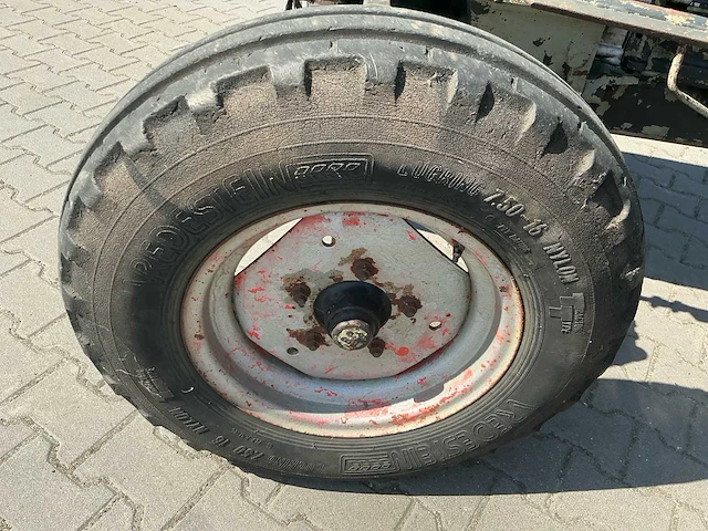 1977 deutz d7206 oldtimer tractor - afbeelding 19 van  21