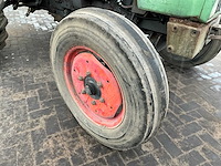 1977 fendt 104 tweewielaangedreven landbouwtractor - afbeelding 2 van  17