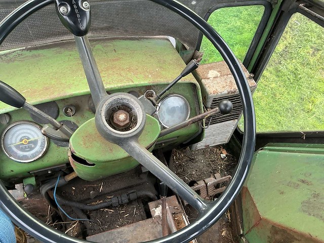 1977 fendt farmer 103s turbomatik fw138s tweewielaangedreven landbouwtractor - afbeelding 19 van  29