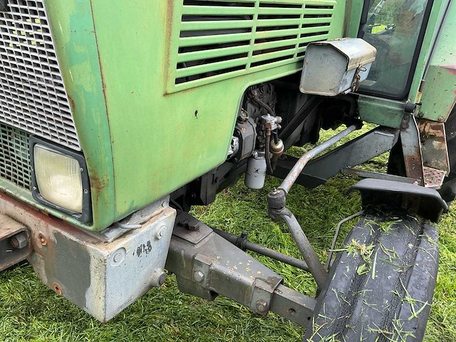 1977 fendt farmer 103s turbomatik fw138s tweewielaangedreven landbouwtractor - afbeelding 8 van  29