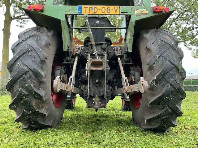 1977 fendt farmer 103s turbomatik fw138s tweewielaangedreven landbouwtractor - afbeelding 10 van  29
