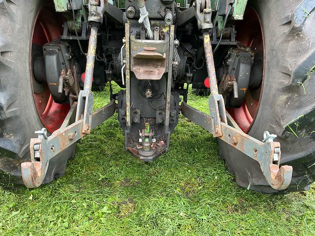1977 fendt farmer 103s turbomatik fw138s tweewielaangedreven landbouwtractor - afbeelding 11 van  29