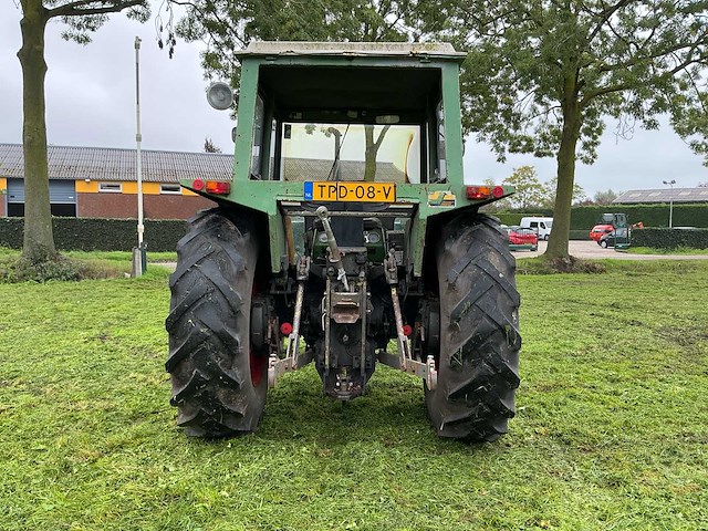 1977 fendt farmer 103s turbomatik fw138s tweewielaangedreven landbouwtractor - afbeelding 27 van  29
