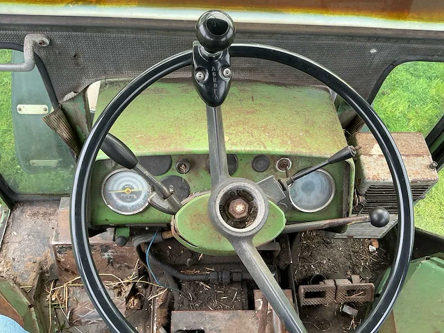 1977 fendt farmer 103s turbomatik fw138s tweewielaangedreven landbouwtractor - afbeelding 16 van  29