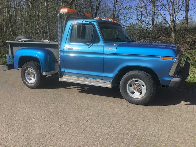 1977 ford f 100 oldtimer - afbeelding 9 van  25