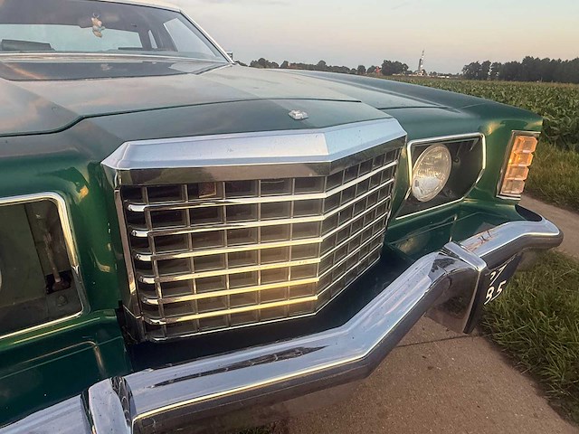 1977 ford thunderbird coupé personenauto - afbeelding 27 van  35