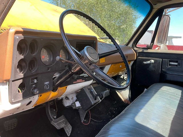 1977 g.m.c. 6500 vrachtwagen - afbeelding 2 van  17