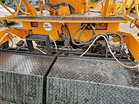1977 hoes 6000 asfalteermachine - afbeelding 6 van  18