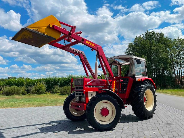 1977 international 644 allrad synchron oldtimer tractor - afbeelding 1 van  78