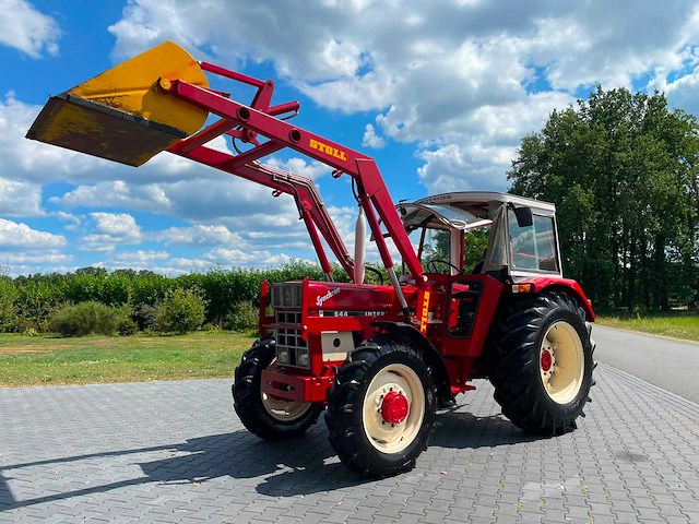 1977 international 644 allrad synchron oldtimer tractor - afbeelding 40 van  78
