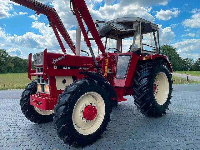 1977 international 644 allrad synchron oldtimer tractor - afbeelding 18 van  85