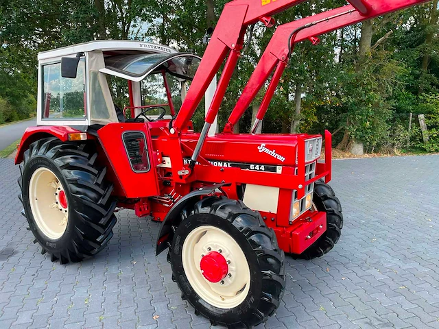 1977 international 644 allrad synchron oldtimer tractor - afbeelding 64 van  85