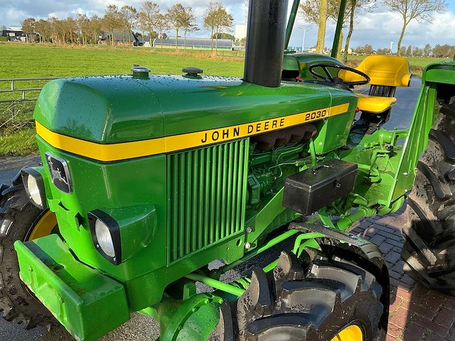 1977 john deere 2030s vierwielaangedreven landbouwtractor - afbeelding 13 van  50