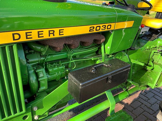 1977 john deere 2030s vierwielaangedreven landbouwtractor - afbeelding 15 van  50