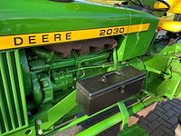 1977 john deere 2030s vierwielaangedreven landbouwtractor - afbeelding 15 van  50