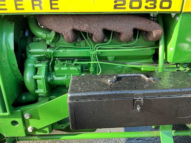 1977 john deere 2030s vierwielaangedreven landbouwtractor - afbeelding 16 van  50