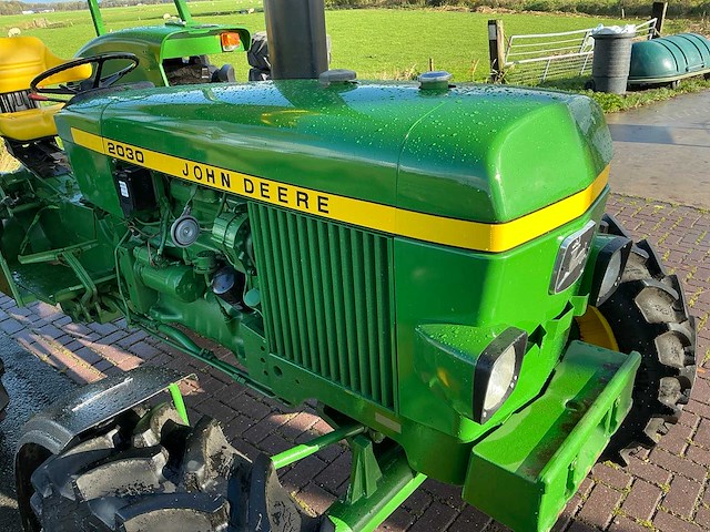 1977 john deere 2030s vierwielaangedreven landbouwtractor - afbeelding 21 van  50