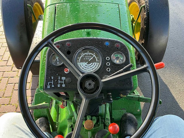 1977 john deere 2030s vierwielaangedreven landbouwtractor - afbeelding 32 van  50