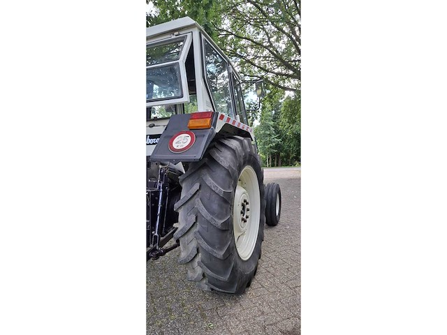 1977 lamborghini r754 tweewielaangedreven landbouwtractor - afbeelding 14 van  22