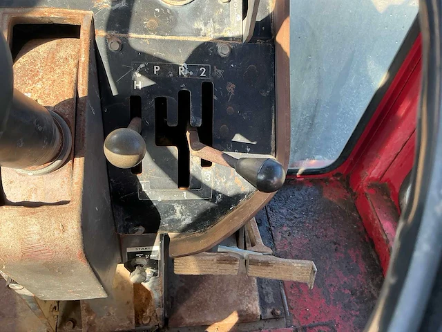 1977 massey ferguson 1155 tweewielaangedreven landbouwtractor - afbeelding 33 van  46