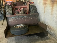 1977 massey ferguson 550 tweewielaangedreven landbouwtractor - afbeelding 7 van  8