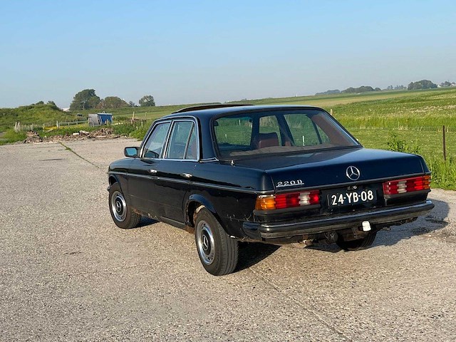 1977 mercedes-benz 200-280 (w123) 220 d oldtimer - afbeelding 17 van  21