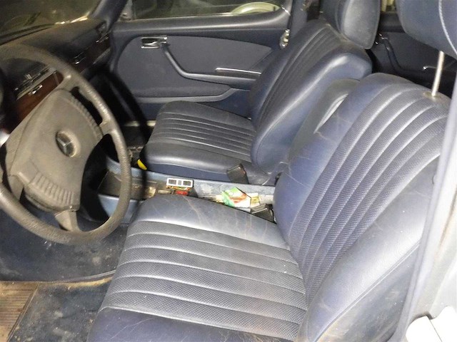 1977 mercedes-benz 450 se (w116) | german luxury saloon - afbeelding 2 van  45