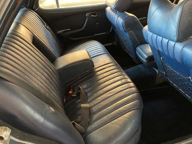 1977 mercedes-benz 450 se (w116) | german luxury saloon - afbeelding 36 van  45