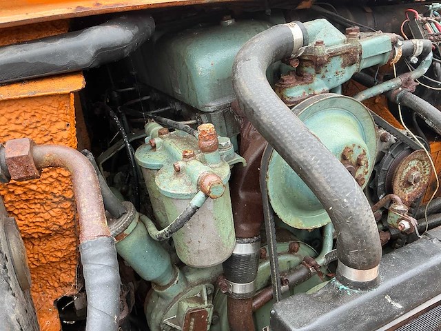 1977 mercedes benz unimog 406 vierwielaangedreven landbouwtractor - afbeelding 3 van  49