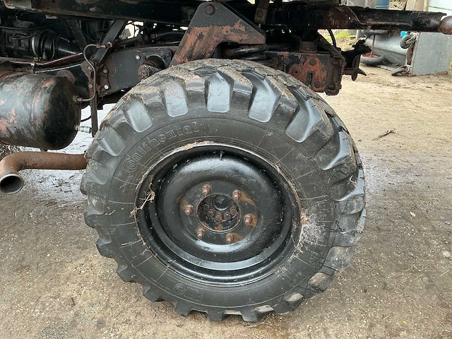 1977 mercedes benz unimog 406 vierwielaangedreven landbouwtractor - afbeelding 9 van  49