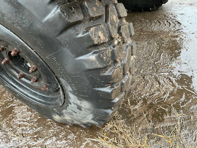 1977 mercedes benz unimog 406 vierwielaangedreven landbouwtractor - afbeelding 16 van  49