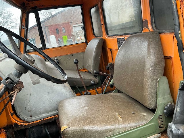 1977 mercedes benz unimog 406 vierwielaangedreven landbouwtractor - afbeelding 25 van  49