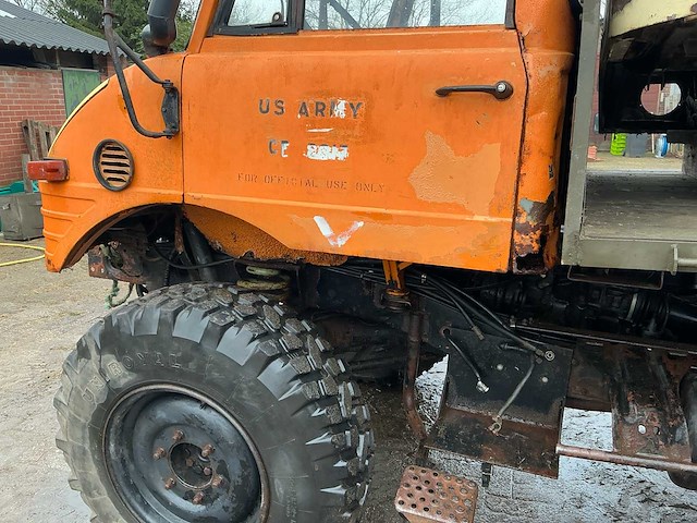 1977 mercedes benz unimog 406 vierwielaangedreven landbouwtractor - afbeelding 29 van  49
