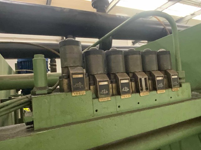 1977 paul ott kg d99/270 hydraulische warmtepers - afbeelding 7 van  32