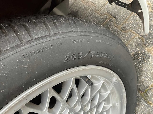 1977 porsche 924 personenauto - afbeelding 13 van  48